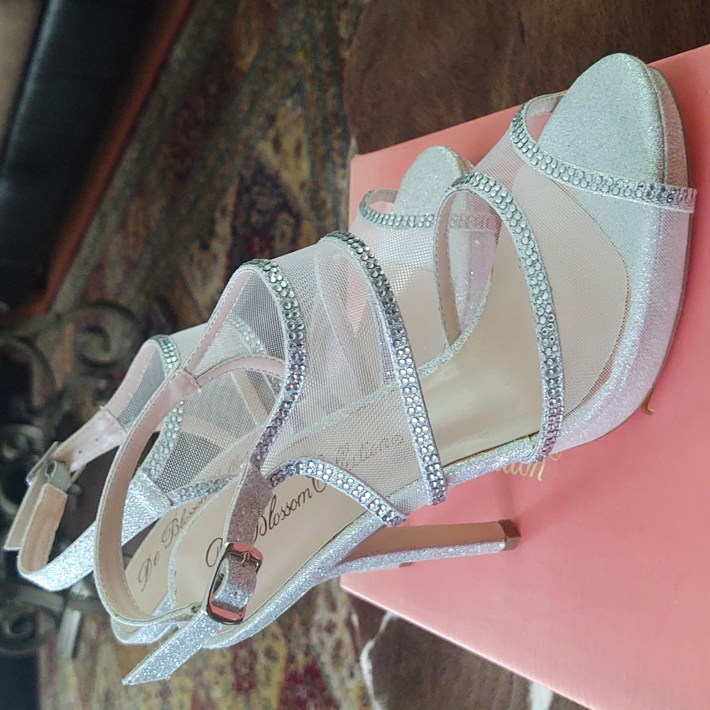 De Blossom Collection stiletto shoes